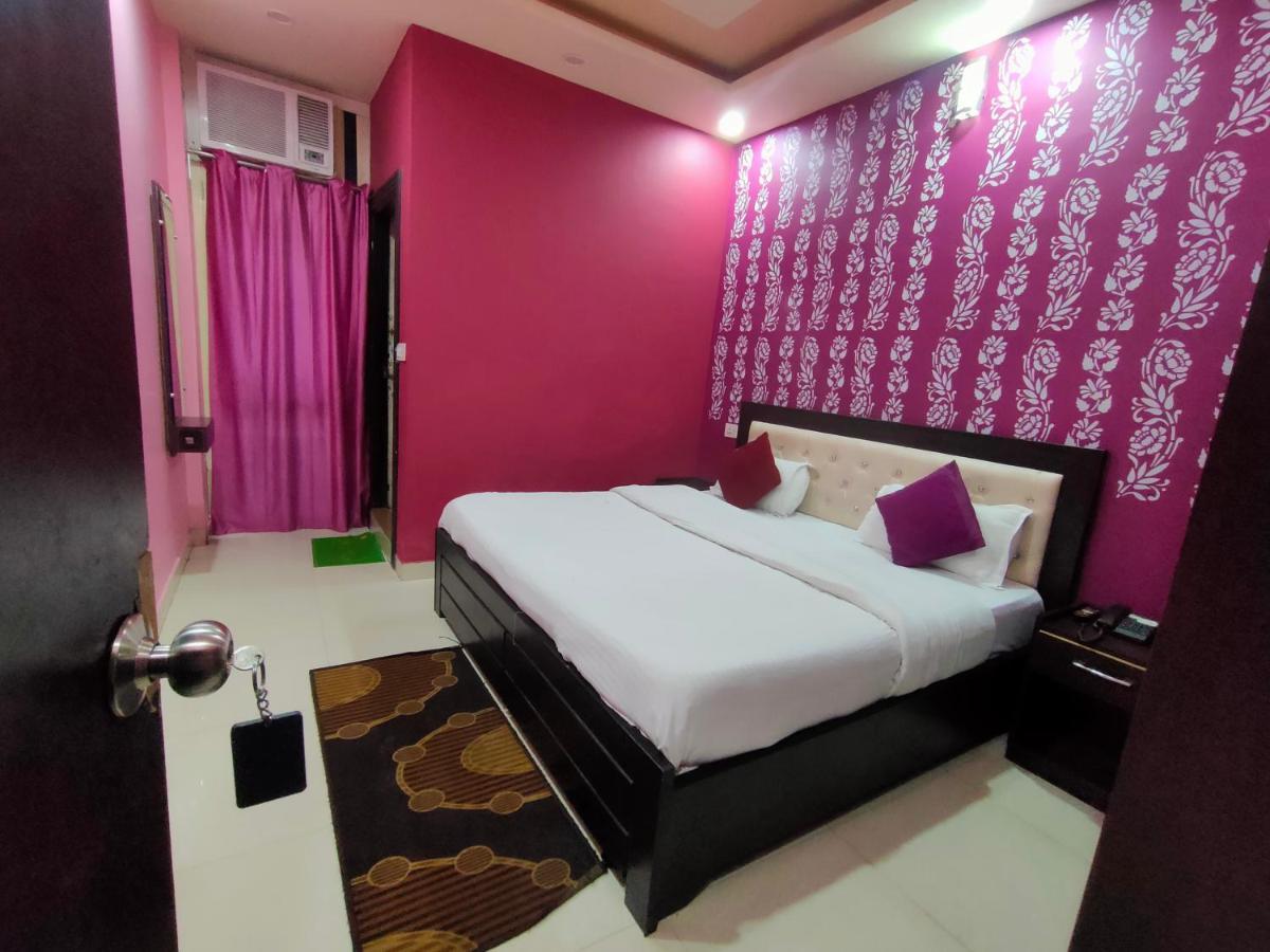 Hotel Dev Bhoomi Inn Rishīkesh Esterno foto