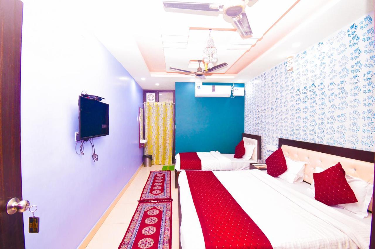 Hotel Dev Bhoomi Inn Rishīkesh Esterno foto