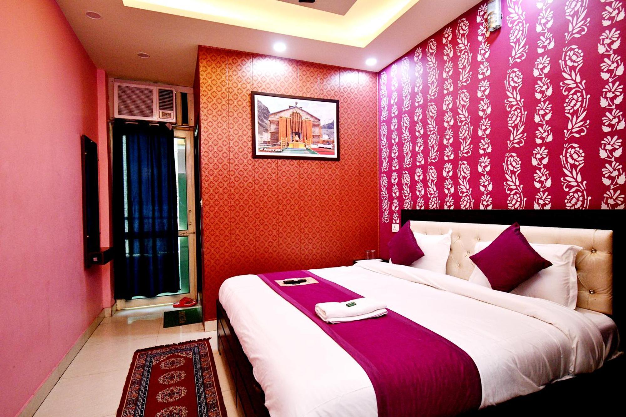 Hotel Dev Bhoomi Inn Rishīkesh Esterno foto